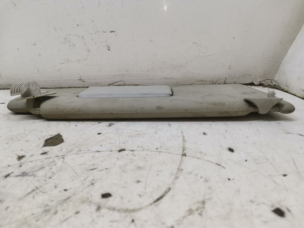 VW POLO (6N1) 45 1.0 Jobb Napellenző #27719# 1H0857552 3. kép