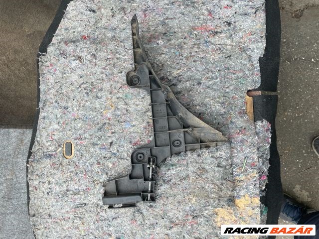 Audi A3 (8P) AUDI A3 Bal hátsó Lökhárító Tartó (Műanyag) 8p3807377a 1. kép