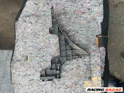 Audi A3 (8P) AUDI A3 Bal hátsó Lökhárító Tartó (Műanyag) 8p3807377a