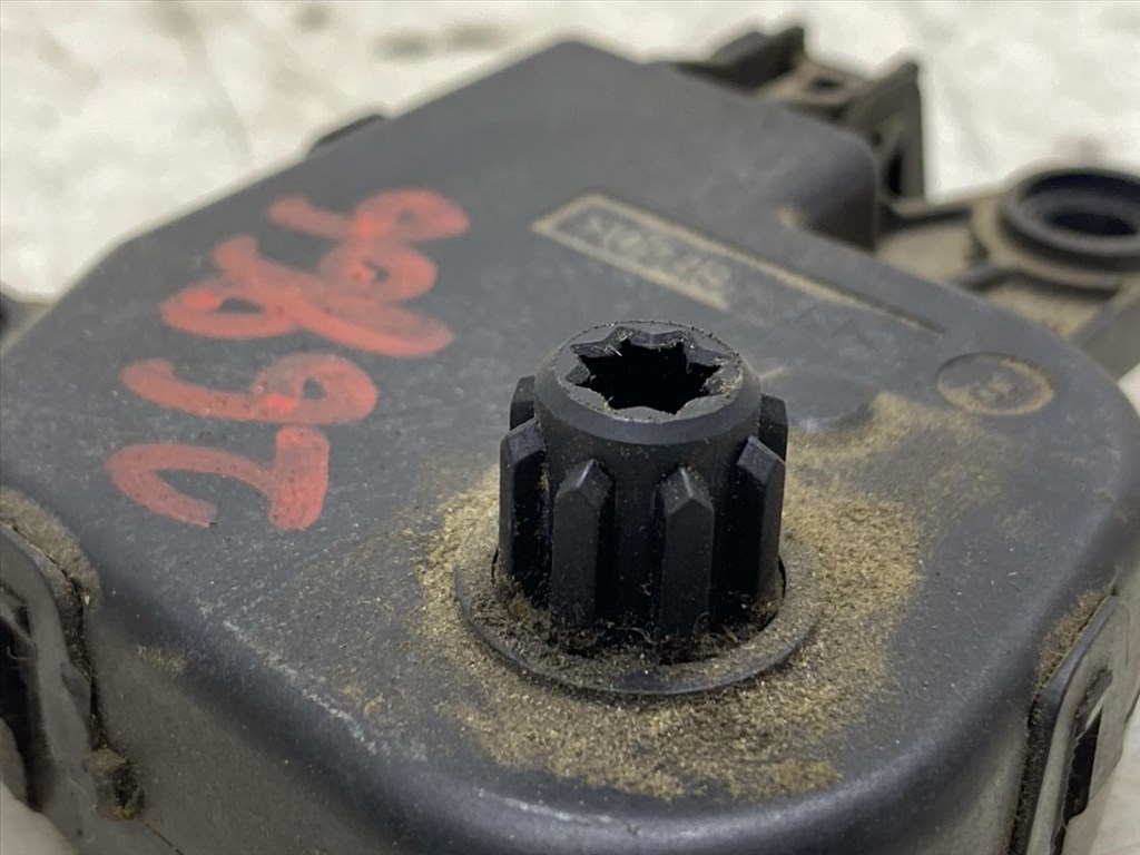 CHRYSLER VOYAGER IV (RG/ RS) 2.5 CRD Fűtés Állító Motor #26866# 04885465AAC 3. kép