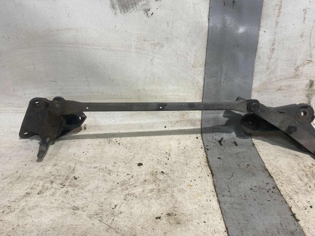 CHRYSLER VOYAGER IV (RG/ RS) 2.5 CRD Első Ablaktörlő Szerkezet Motorral #28748# 5. kép