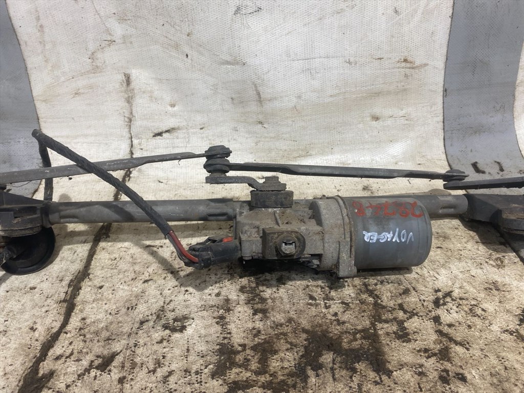 CHRYSLER VOYAGER IV (RG/ RS) 2.5 CRD Első Ablaktörlő Szerkezet Motorral #28748# 14. kép