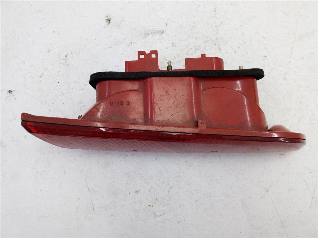 Alfa Romeo 156 2002-2005 facelift bal hátsó belső lámpa.<br />Betét nélkül 60685982	 2. kép