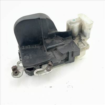 Alfa Romeo 147 5 ajtós jobb első ajtózár. Központi záras 46800415