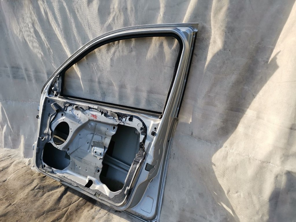 FORD MONDEO III (BWY) 2.0 TDCi Jobb első Ajtó (Üres lemez) #20106# 11. kép