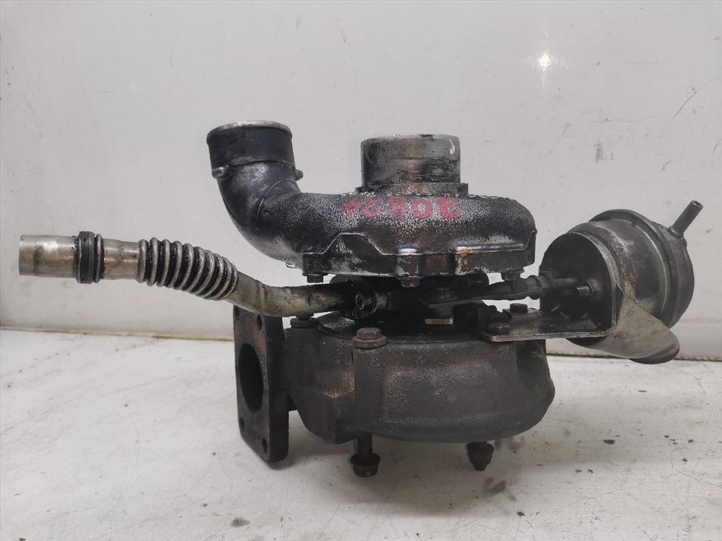 AUDI A6 II Avant (4B5/ 4B6/ C5) 2.5 TDI quattro Turbó #30824# 059145704C 13. kép