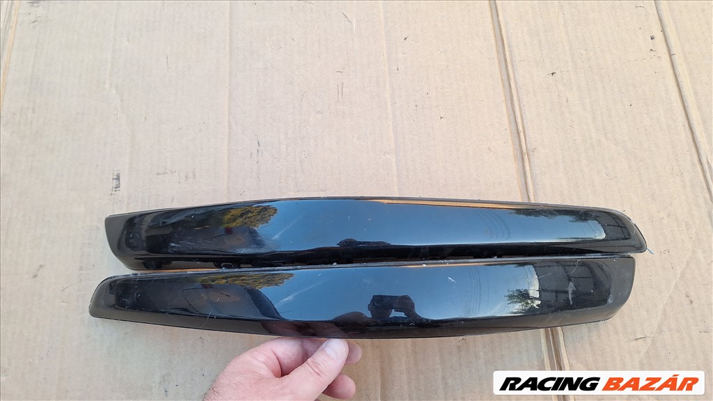 Opel Astra H GTC első hátsó lökhárító alkatrészek 4. kép