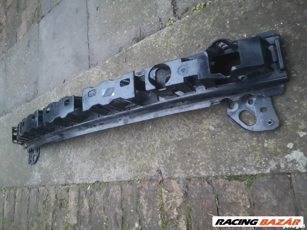 Hyundai i10 gyári első lökhárító merevítő 6. kép