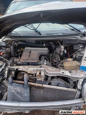 Suzuki Ignis I diesel motor  alkatrészei eladok