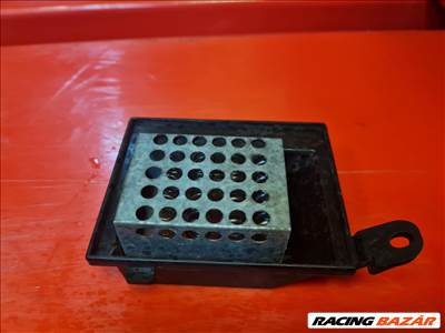 Mercedes Vito 639 előtét ellenállás 