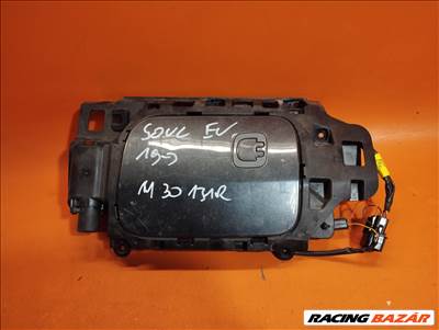 Kia Soul EV töltőnyílás fedél (M.30.131R)