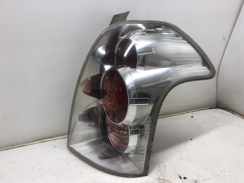 TOYOTA COROLLA Verso II (ZER_/ ZZE12_/ R10) 1.8 (ZNR11_) Jobb Hátsó Lámpa #18624# 3. kép