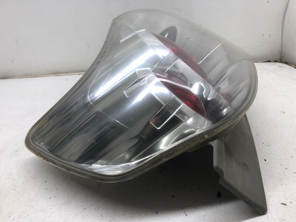 TOYOTA COROLLA Verso II (ZER_/ ZZE12_/ R10) 1.8 (ZNR11_) Jobb Hátsó Lámpa #18624# 6. kép