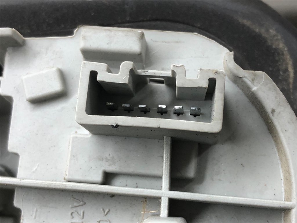 TOYOTA COROLLA Verso II (ZER_/ ZZE12_/ R10) 1.8 (ZNR11_) Jobb Hátsó Lámpa #18624# 9. kép