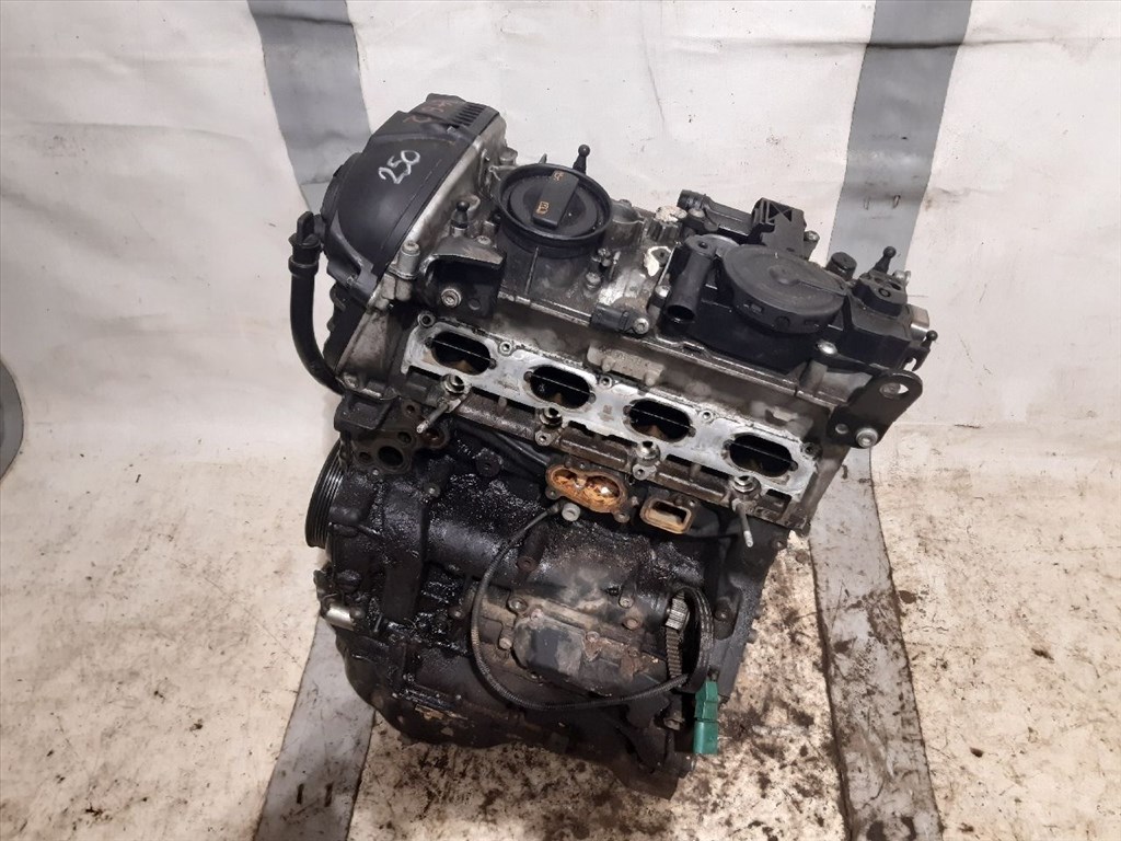 AUDI A4 IV (8K2/ B8) 1.8 TFSI Motor (Fűzött blokk hengerfejjel) #28462# 1. kép