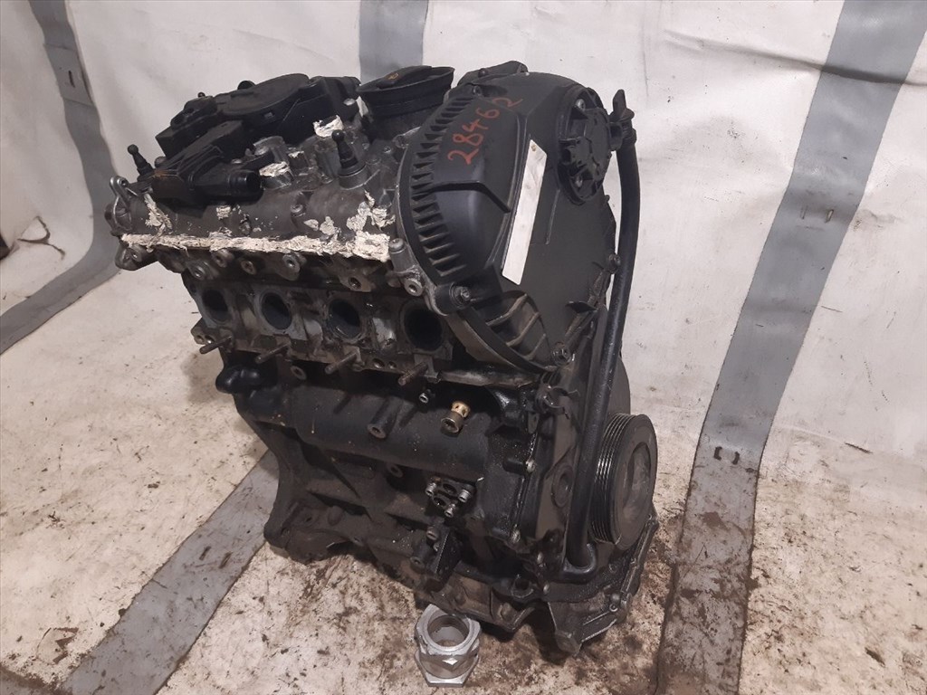 AUDI A4 IV (8K2/ B8) 1.8 TFSI Motor (Fűzött blokk hengerfejjel) #28462# 14. kép