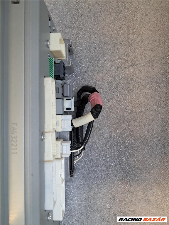 Toyota Avensis (T270 Facelift) navigációs fejegység  8614005250 4. kép