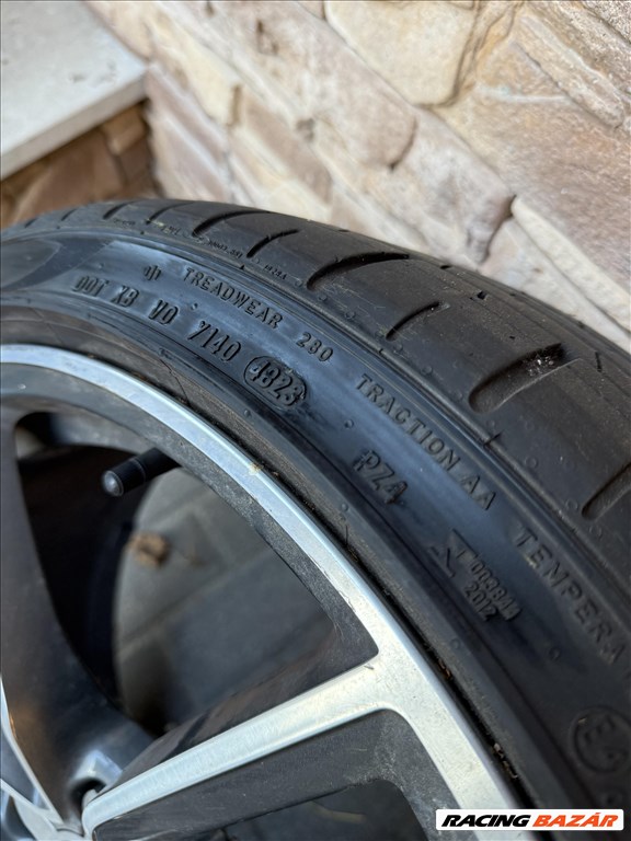 AUDI S3 19” nyári szerelt kerékgarnitúra PZERO 235/35 R19  4. kép