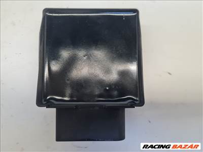 Volkswagen Golf VII üzemanyag szivattyú relé (13937) 5q0906121f