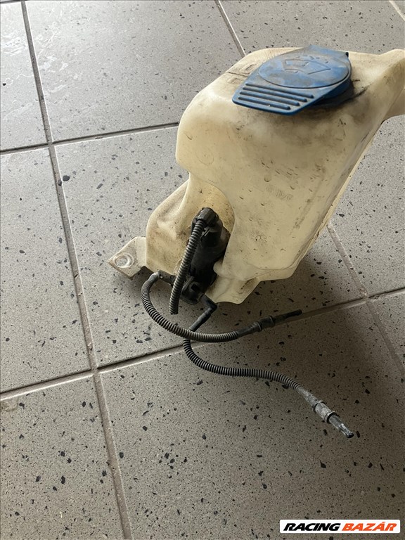  ablakmosó tartály  1. kép