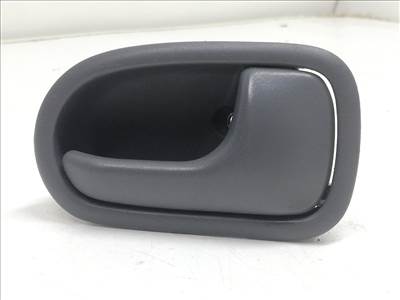 MAZDA 323 F VI (BJ) 1.5 16V Jobb hátsó Belső Kilincs #7167#