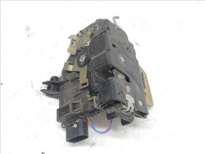 AUDI A6 II Avant (4B5/ 4B6/ C5) 2.5 TDI Jobb első Ajtózár #9072# 4B1837016B