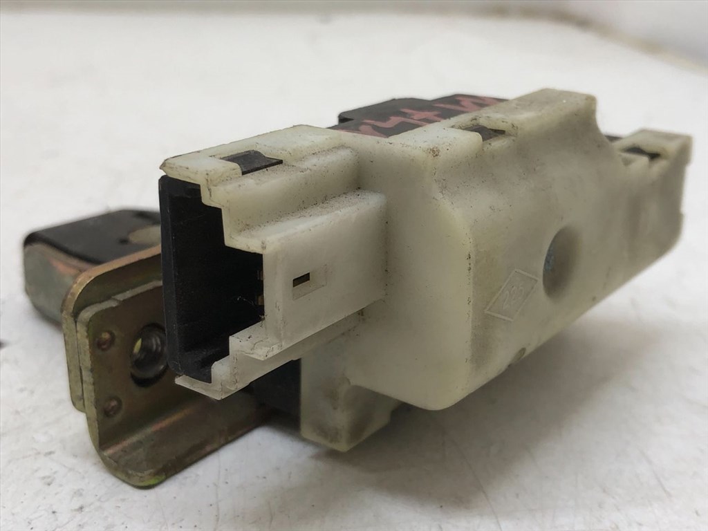 RENAULT SCÉNIC I (JA0/1_) 1.9 dTi (JA1U) Csomagtérajtó Zárszerkezet #11741# 7700354329B 2. kép