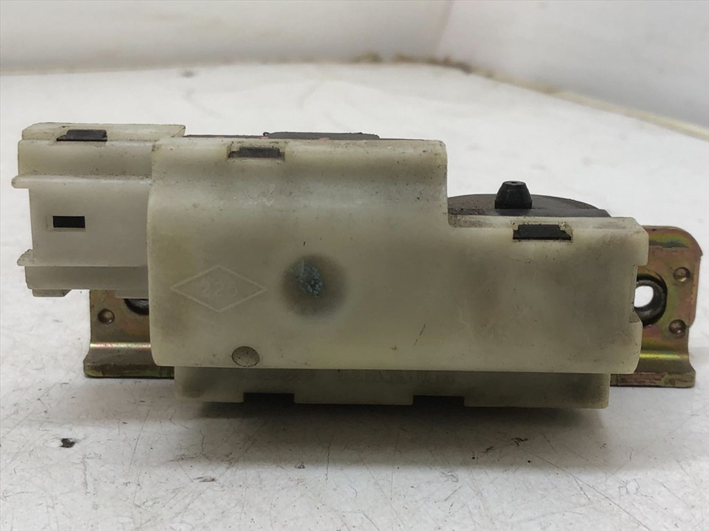 RENAULT SCÉNIC I (JA0/1_) 1.9 dTi (JA1U) Csomagtérajtó Zárszerkezet #11741# 7700354329B 3. kép