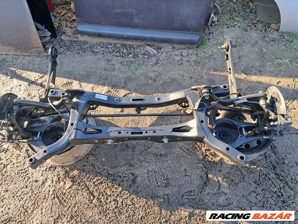 Kia Cee'd (CD) Hátsó híd  3. kép