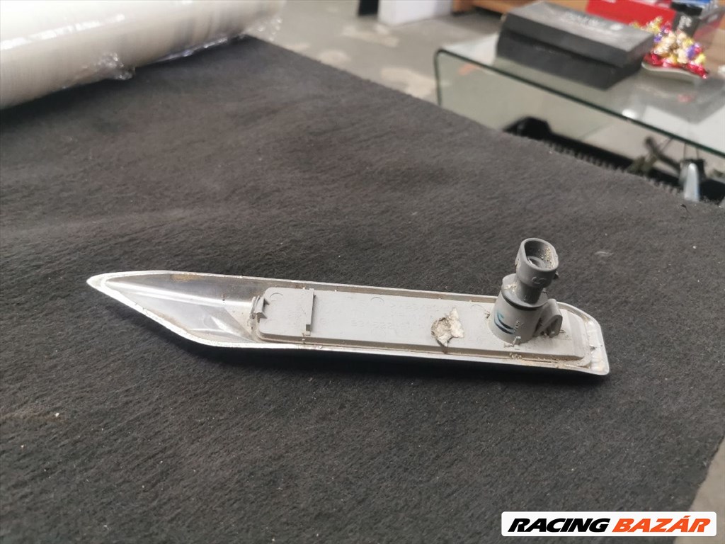 Opel Tigra TwinTop Jobb első Sárvédő Irányjelző  93162218 4. kép