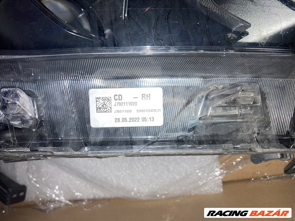 Kia Cee'd (CD) fényszóró j792111020 2. kép