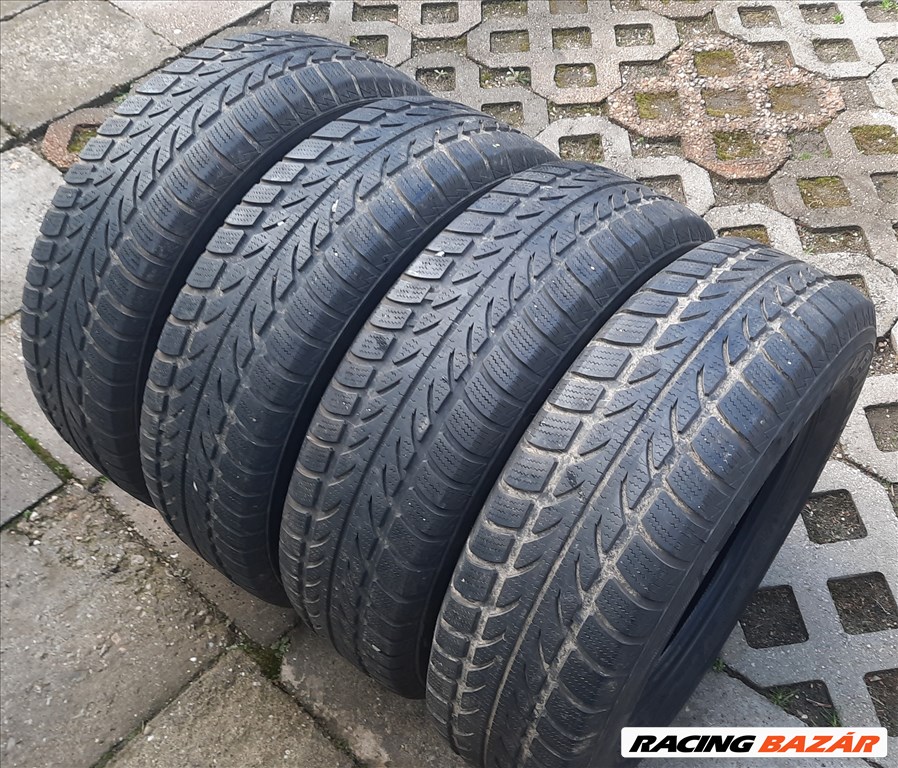  205/70 R15 Hankook Téli gumik 1. kép