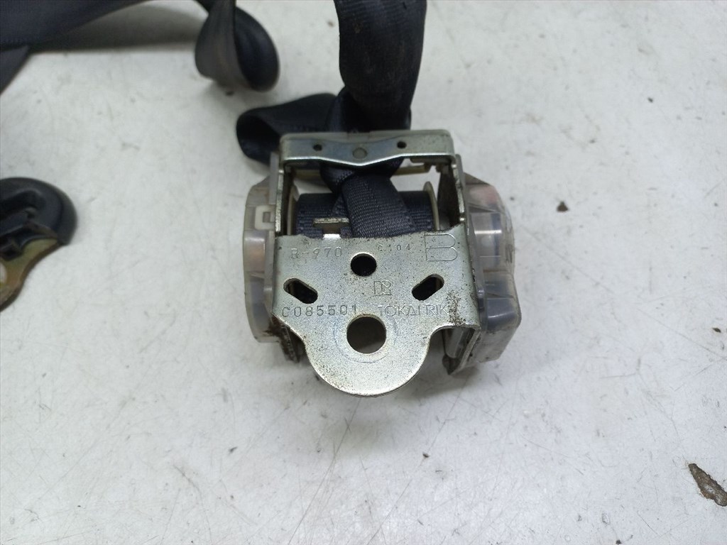 TOYOTA YARIS I (P10) 1.4 D-4D (NLP10_) Bal hátsó Biztonsági Öv #13954# C085407 6. kép