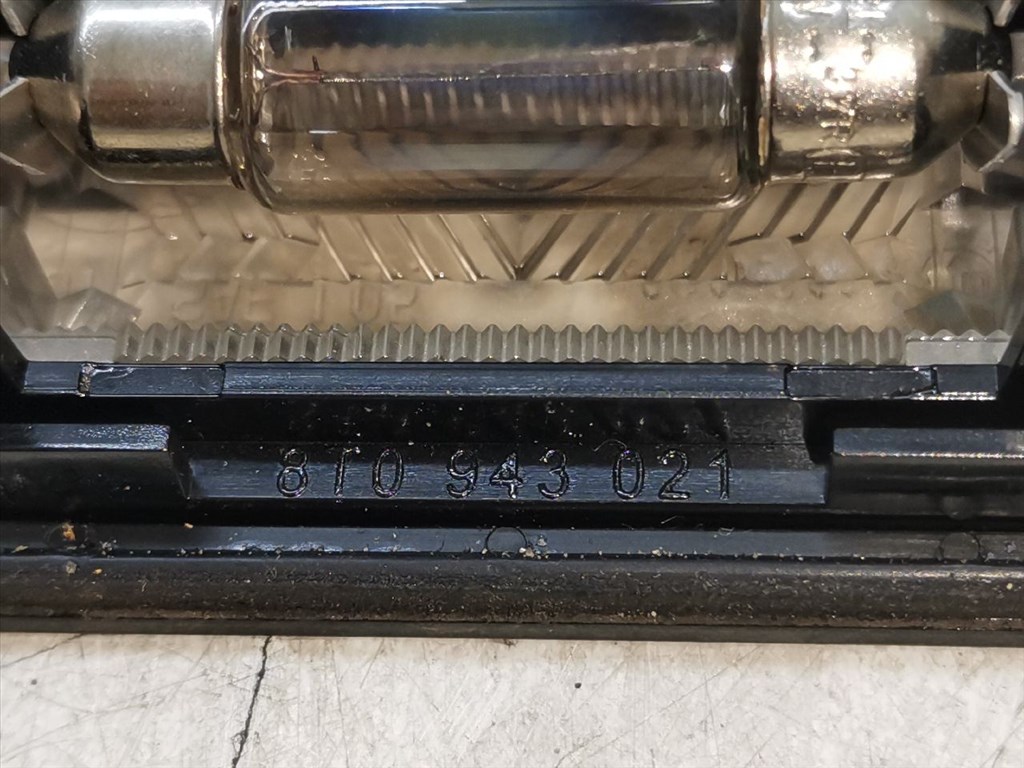 AUDI A4 IV (8K2/ B8) 1.8 TFSI Jobb Rendszámtábla Világítás #28647# 8T0943021 7. kép