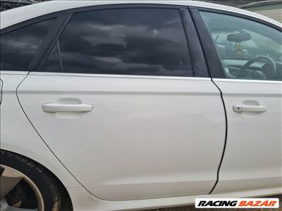 Audi A6 C7-4G  jobb  hátsó ajtó sedan  LY9C