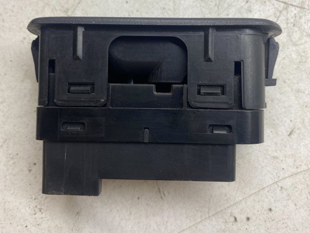 MAZDA 6 Jobb hátsó Ablakemelő Kapcsoló 3. kép