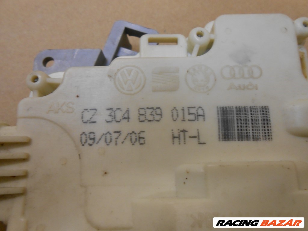 VW Passat B6, VWPassat B7 Ajtó zárszerkezet BAL vagy JOBB hátsó  3C4839015A, 3C4839016A 4. kép