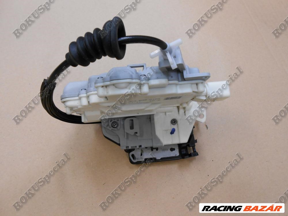 VW Passat B6, VWPassat B7 Ajtó zárszerkezet BAL vagy JOBB hátsó  3C4839015A, 3C4839016A 5. kép