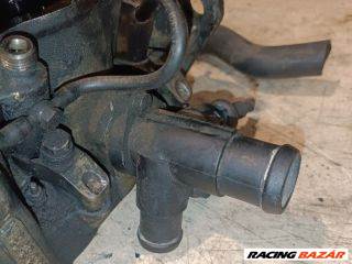 Audi 80 (B4 - 8C) Termosztátház *143380*