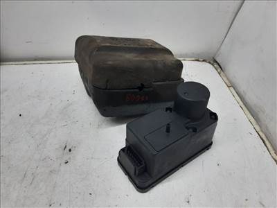 VW PASSAT Variant IV (3A5/ 35I) 2.0 16V Központizár Motor (Pozíciófüggetlen) #17068# 357962257