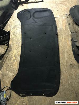 Skoda Fabia I géptető szigetelés 