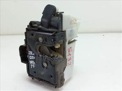 SEAT IBIZA II (6K1) 1.4 i Bal hátsó Ajtózár #5132# 6K4839015K
