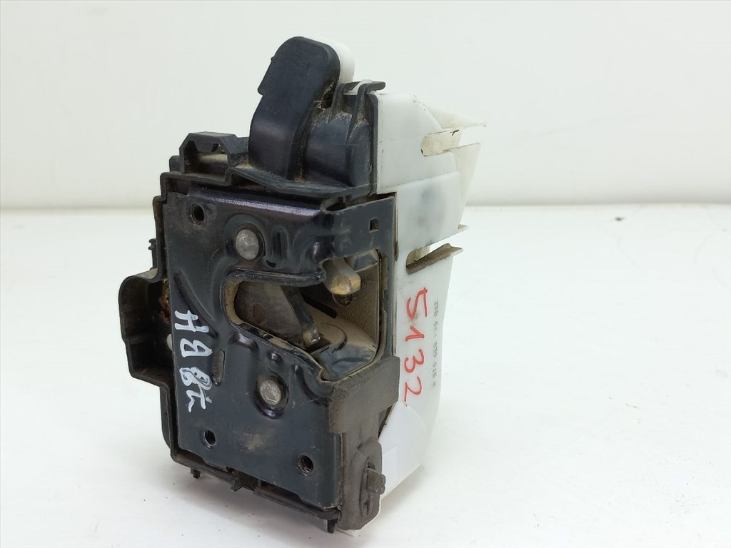 SEAT IBIZA II (6K1) 1.4 i Bal hátsó Ajtózár #5132# 6K4839015K 2. kép