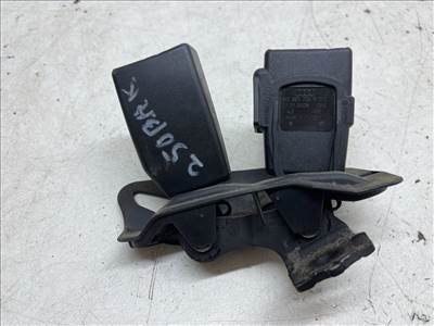 AUDI A4 IV (8K2/ B8) 1.8 TFSI Hátsó középső Biztonsági Öv Csat #28670# 8K0857739B 