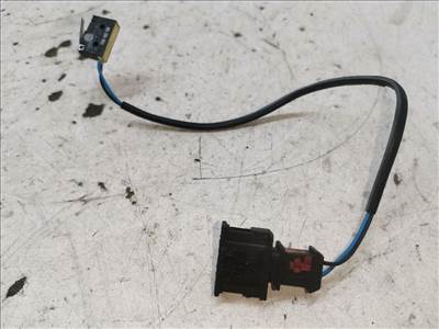 VW SHARAN (7M8/ 7M9/ 7M6) 1.9 TDI Csomagtér Nyitó Kar / Gomb #28797# 7M0962104