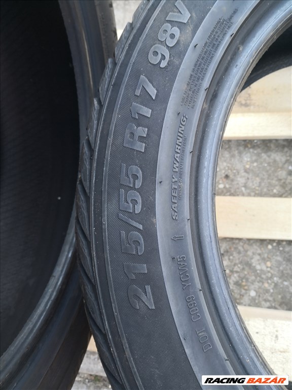 215/55R17-es Kumho téli gumi  8. kép