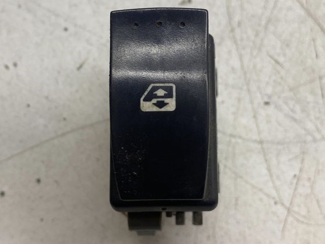 RENAULT SCÉNIC II Jobb első Ablakemelő Kapcsoló 1. kép