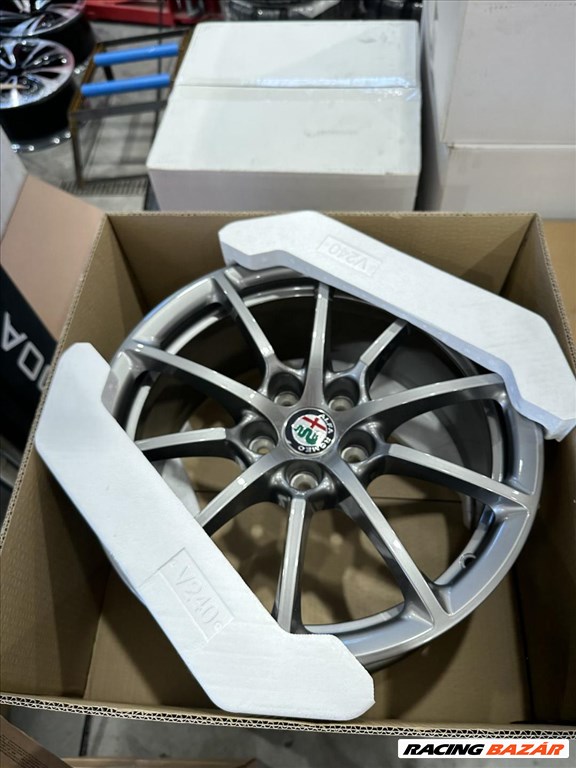 R17 5x110 Original Alfa Romeo STELVIO 8J ET34 gyári extra könnyű új alufelnik  9. kép