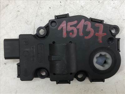 BMW 1 (5 door) I (E87/ E87N) 130 i Fűtés Állító Motor #15137# EFB33110