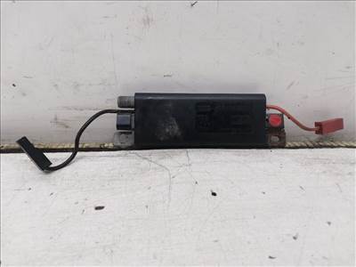 AUDI A6 II Avant (4B5/ 4B6/ C5) 2.5 TDI quattro Antenna Erősítő #30833# 4A5035225A